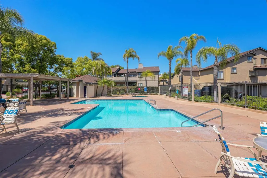 https://cdn.realtyfeed.com/cdn/127/306430876/21b752ed03b2d1c88912f3d1d0de249f.webp