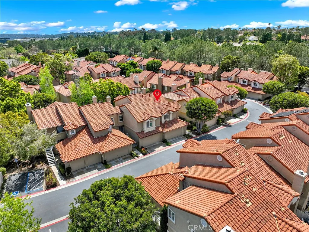 Photo #2: OC25095219 Listing 
