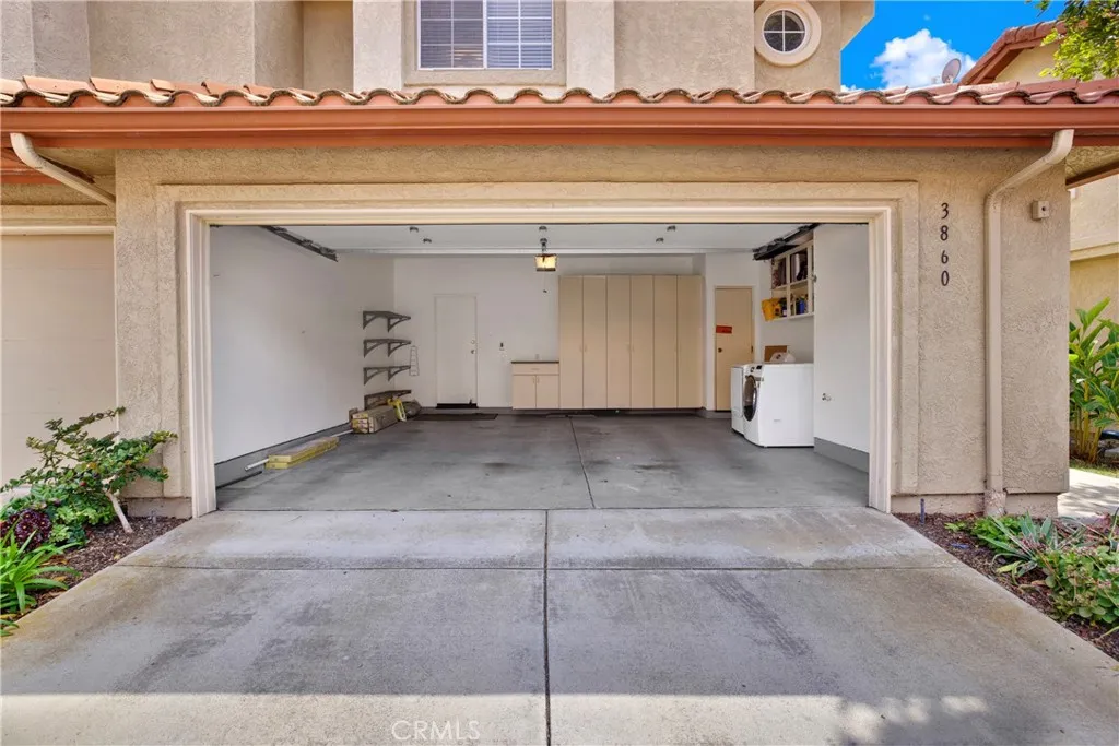 Photo #6: OC25095219 Listing 