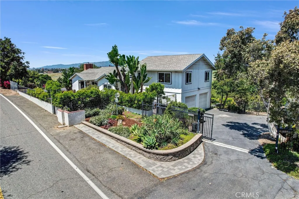 https://cdn.realtyfeed.com/cdn/127/306430940/6c95f23f2111fcbe081ff81d9bac3162.webp