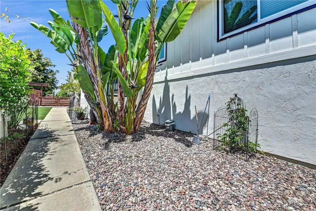 https://cdn.realtyfeed.com/cdn/127/306430940/8df6c0a2fc292af426dc9b58532511b3.webp