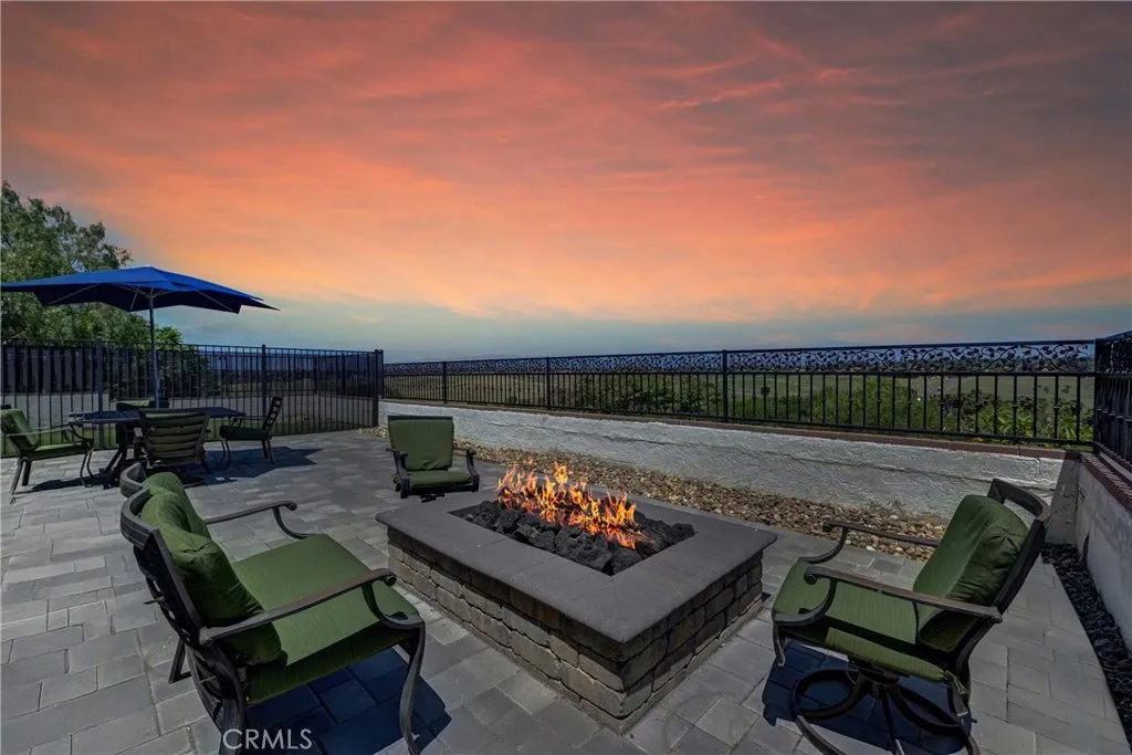 https://cdn.realtyfeed.com/cdn/127/306430940/91504ec6c72bfc93790f3aee9de4df07.webp