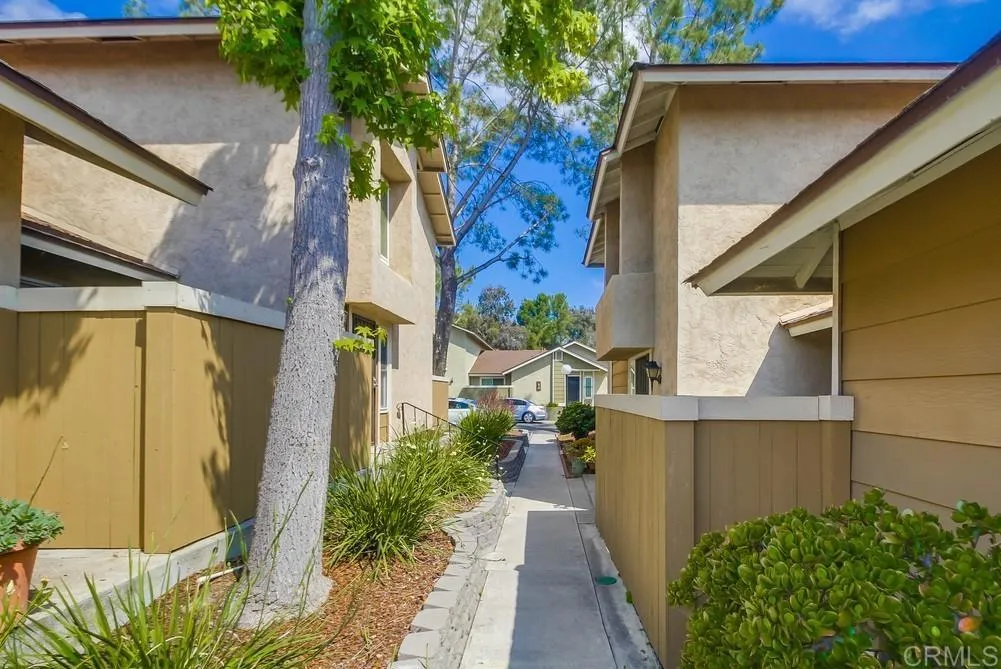 https://cdn.realtyfeed.com/cdn/127/306430949/29e2508508cd48f856a897ac5f31b647.webp