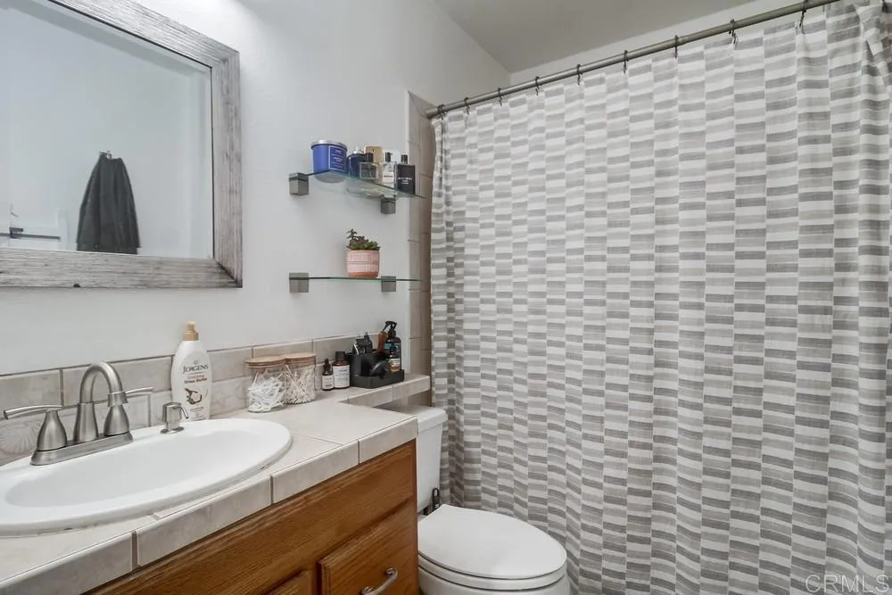 https://cdn.realtyfeed.com/cdn/127/306430949/721961af65924c71c310313c28b9b611.webp