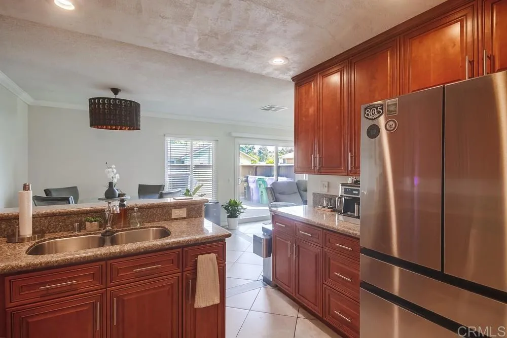 https://cdn.realtyfeed.com/cdn/127/306430949/738221bd68a3bf830e7d7b29e7df3dcd.webp