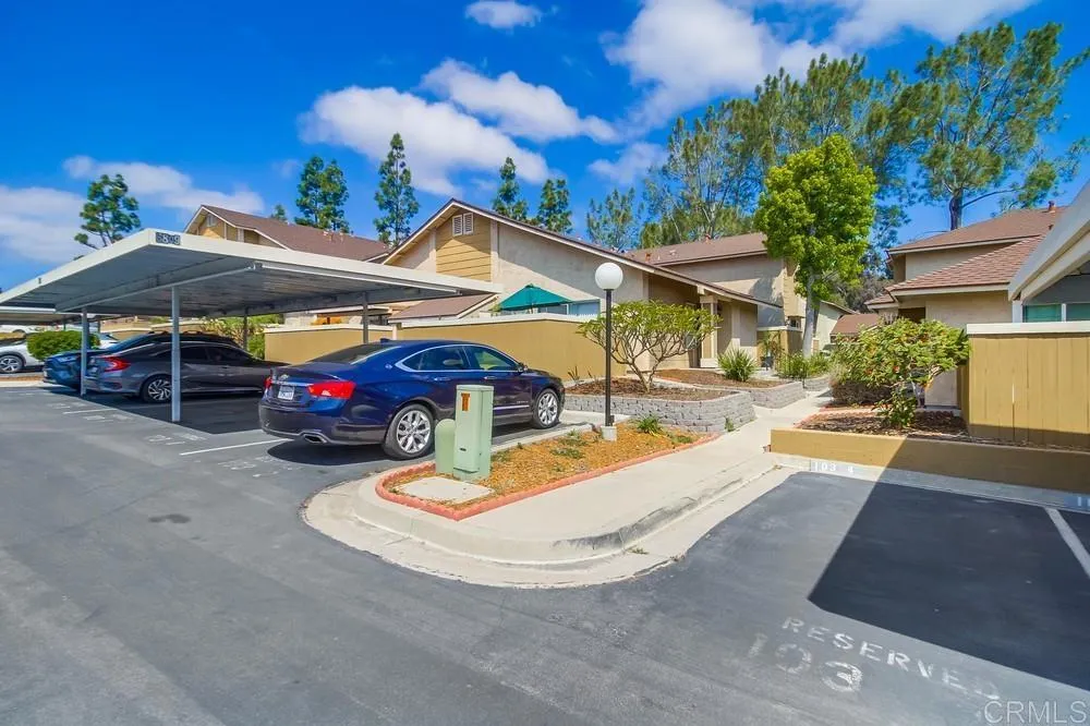 https://cdn.realtyfeed.com/cdn/127/306430949/9445a5ed53f823dccdd247c877cb86d2.webp