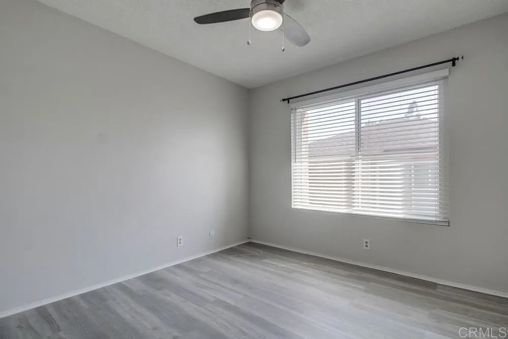 https://cdn.realtyfeed.com/cdn/127/306430949/c60bc466cd020f98bd95f7d7b930592d.webp