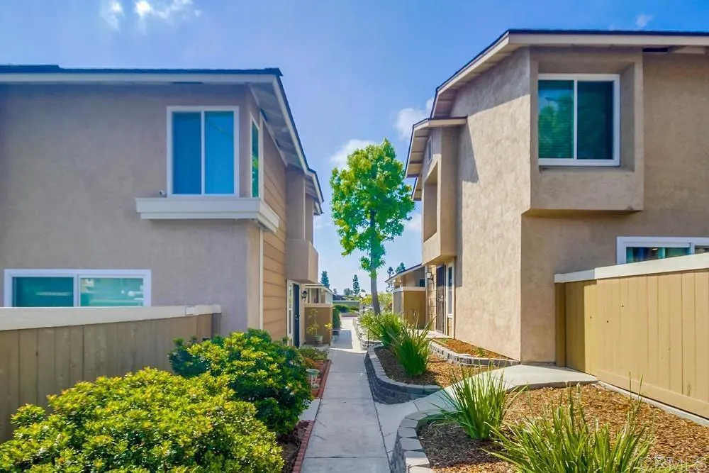 https://cdn.realtyfeed.com/cdn/127/306430949/d4da6e70c79f47e66731a24386142d74.webp