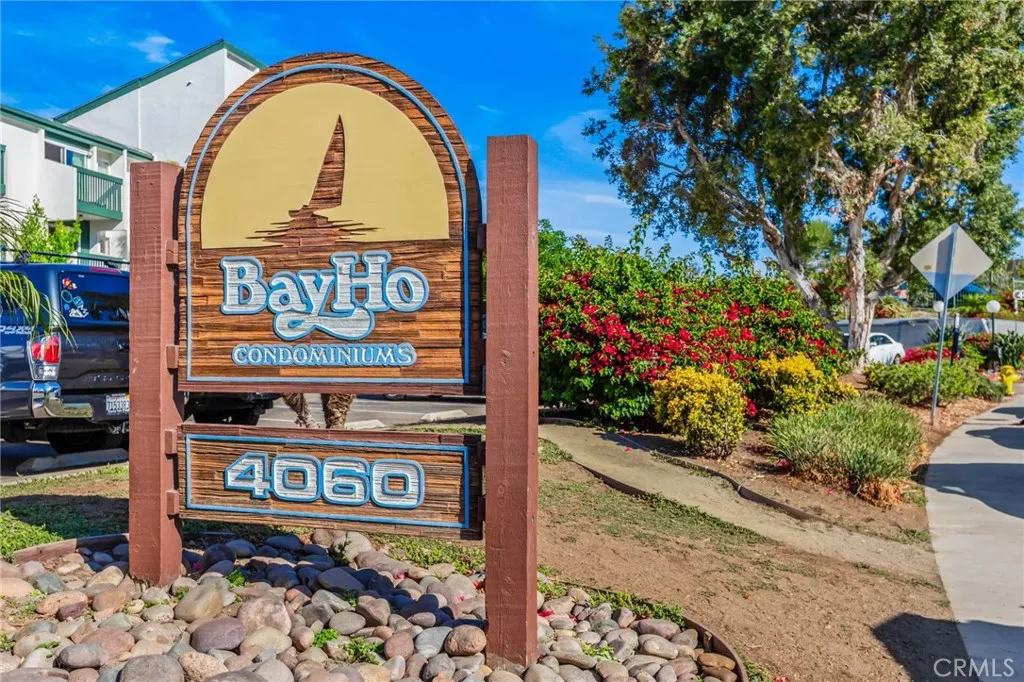 https://cdn.realtyfeed.com/cdn/127/306431086/6d8fce961544b2075319220c7b9d3fd1.webp