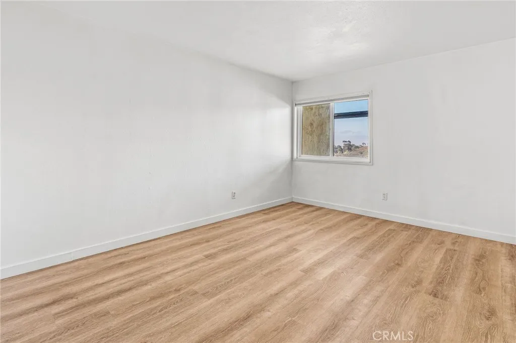 Photo #16: OC25097212 Listing: Photo #16