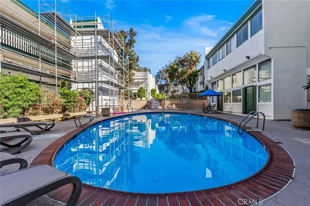 Photo #20: OC25097212 Listing: Photo #20