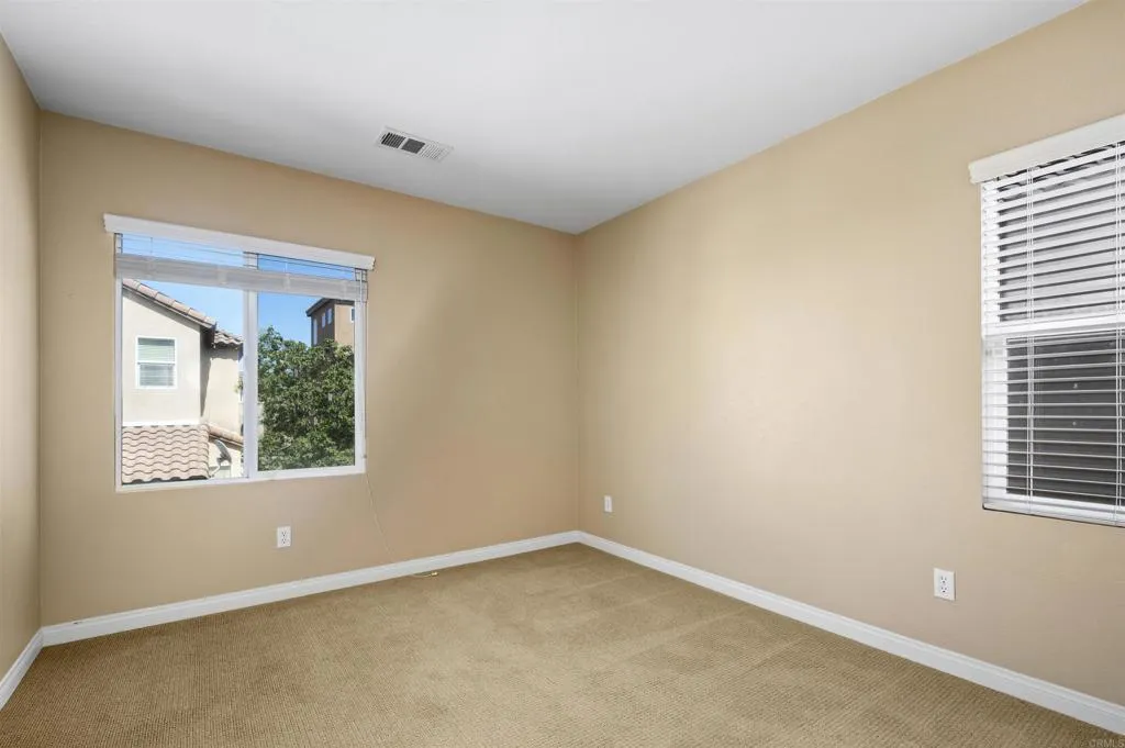https://cdn.realtyfeed.com/cdn/127/306431197/280838767027454e6c0c5e7cc18e58ff.webp