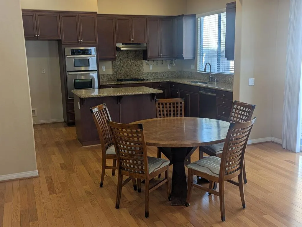 https://cdn.realtyfeed.com/cdn/127/306431197/b76a359e042846a8c3491e7a37aae97f.webp