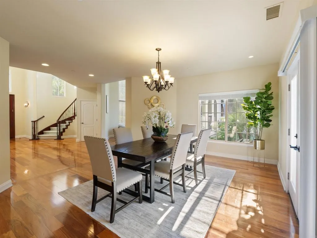 https://cdn.realtyfeed.com/cdn/127/306431337/27564c51e85b25f3333a632b26119e8c.webp
