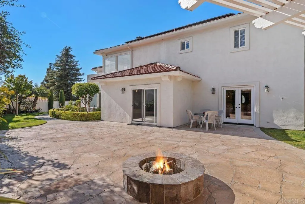 https://cdn.realtyfeed.com/cdn/127/306431337/28cb8fb51a1fd0f0540773d62363fa0e.webp