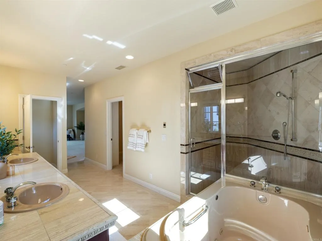 https://cdn.realtyfeed.com/cdn/127/306431337/5ae42115f312d0ee13b19e928645e4cf.webp