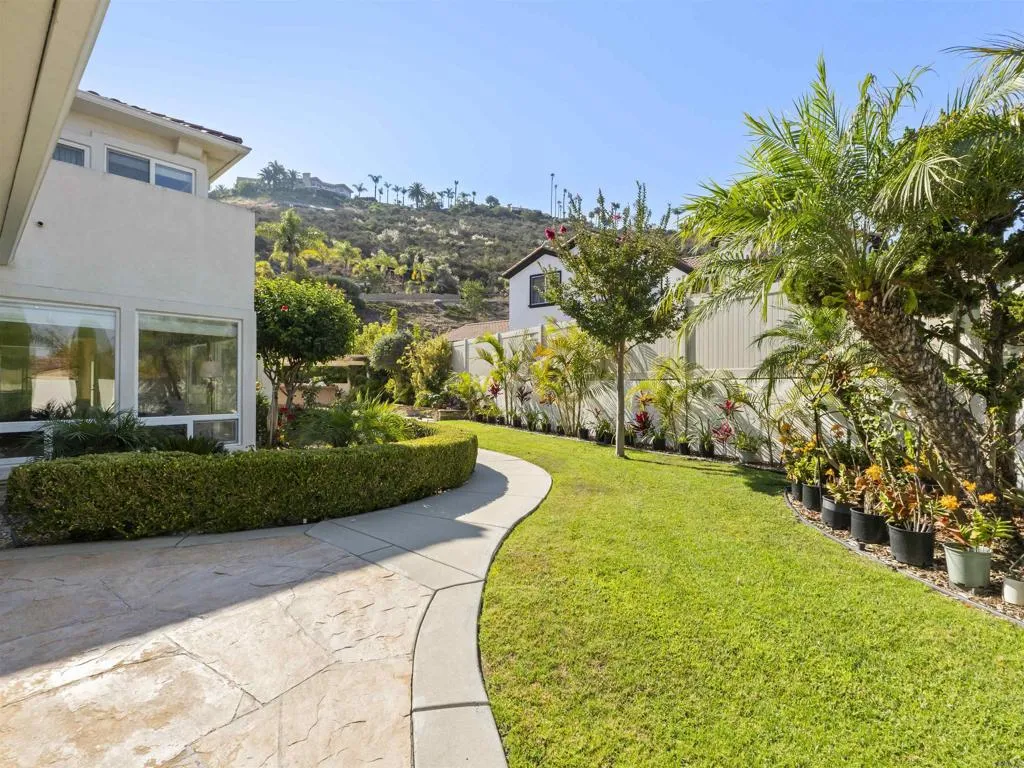 https://cdn.realtyfeed.com/cdn/127/306431337/937e6d91be9026448bf390e74e1b87ef.webp