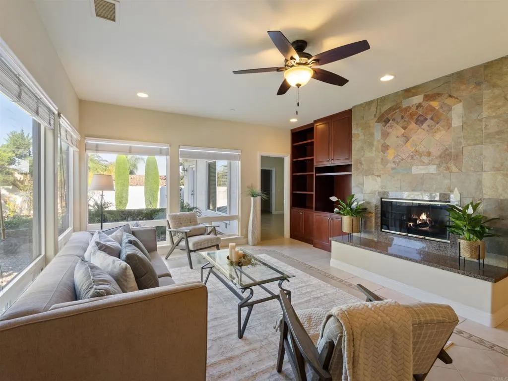 https://cdn.realtyfeed.com/cdn/127/306431337/ea3fd2c61347001242880b8bd2e03a79.webp