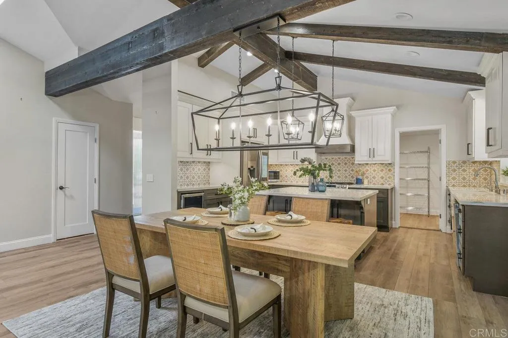 https://cdn.realtyfeed.com/cdn/127/306431651/007ca621f2d94262a7a39de0609dd012.webp