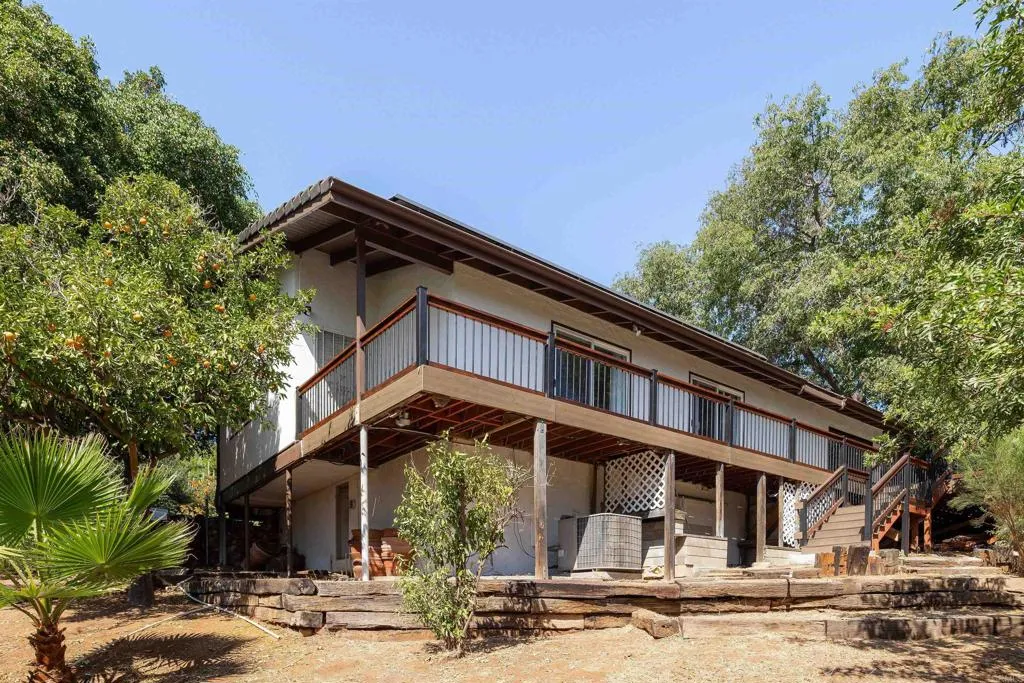 https://cdn.realtyfeed.com/cdn/127/306431651/813bda42fdf764a415a2416c098c18bf.webp