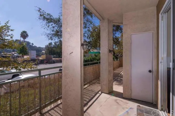 https://cdn.realtyfeed.com/cdn/127/306431664/649a02ca94586df4a8f29c83e1cb7d83.webp