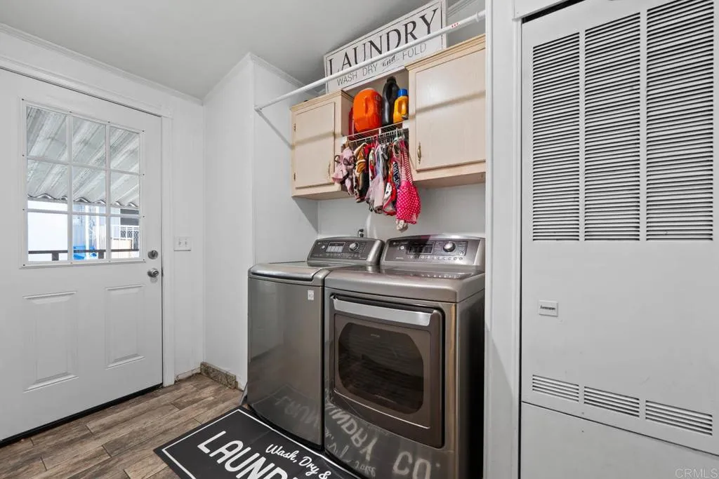 https://cdn.realtyfeed.com/cdn/127/306432201/b8c57c9348fdd64117b961c978a743a7.webp