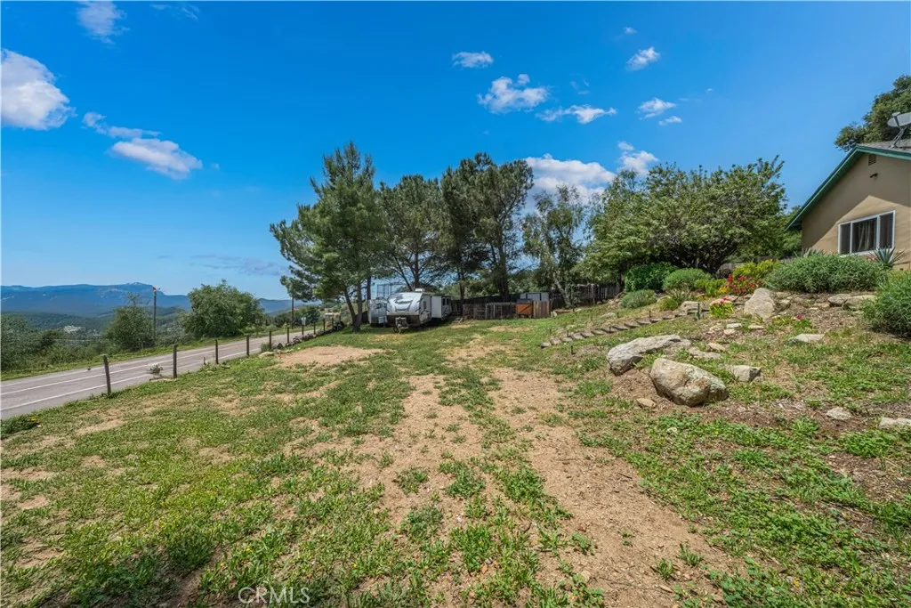 https://cdn.realtyfeed.com/cdn/127/306432557/df6c3ca2fc56af34da0dddf8d61f8d88.webp