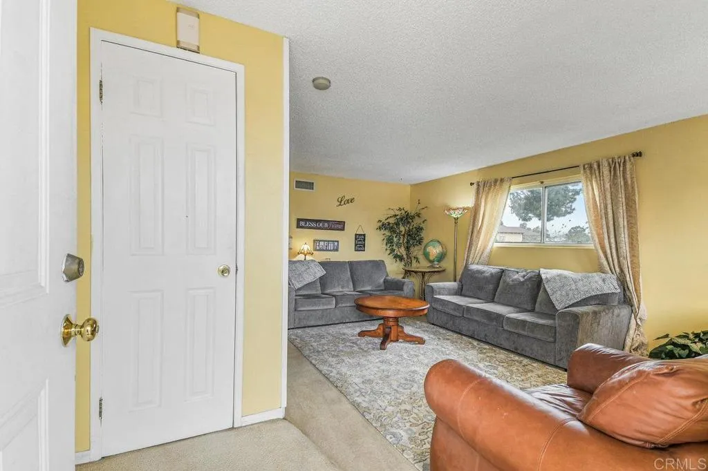 Photo #5: PTP2503260 Listing 