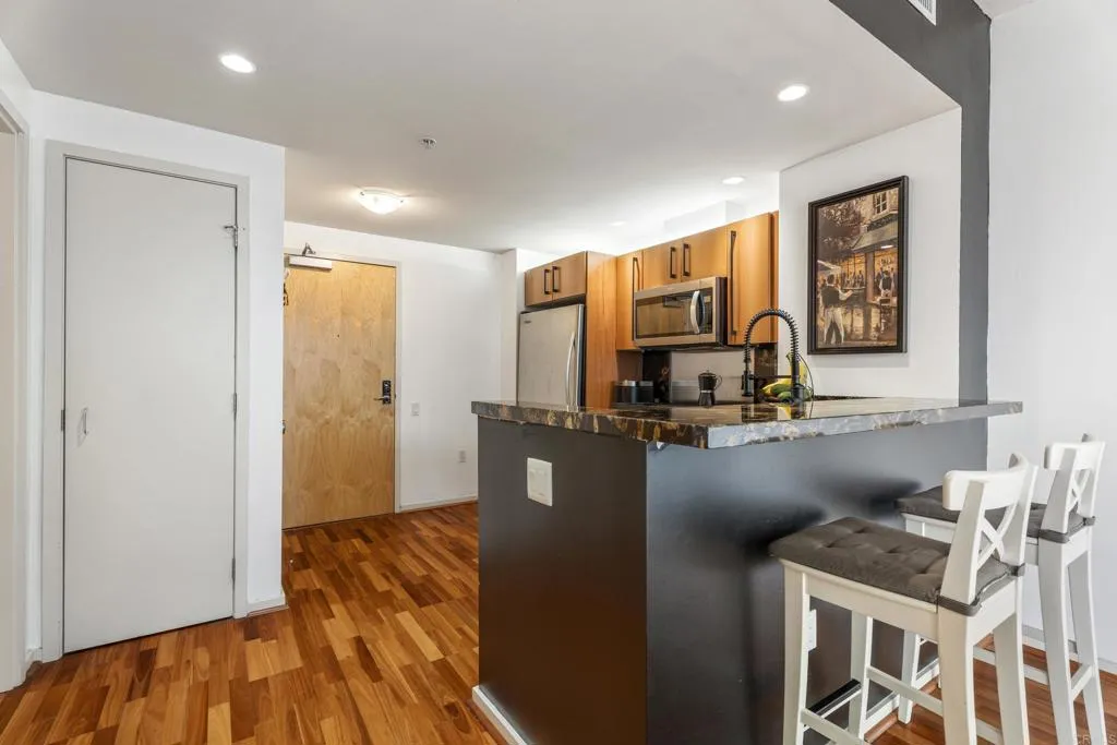 Photo #4: NDP2504446 Listing 