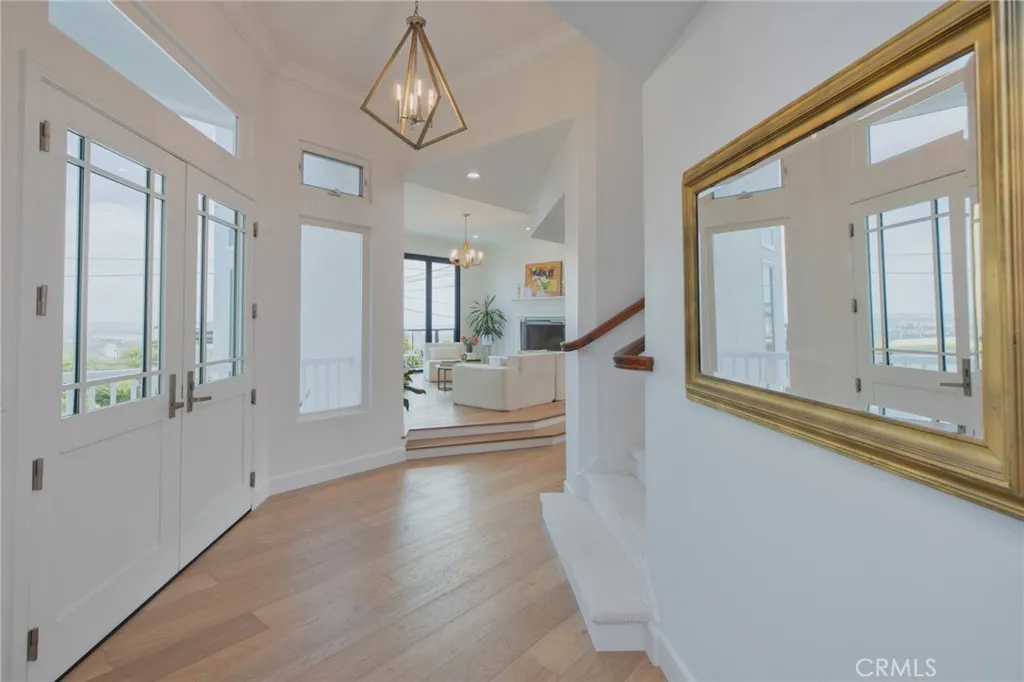 https://cdn.realtyfeed.com/cdn/127/306433053/1d32c90dc233119b7bb7d62e34b21efb.webp