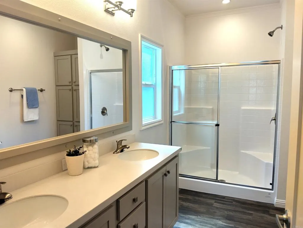 https://cdn.realtyfeed.com/cdn/127/306433278/f056c7ded028689d488f77a6f9a25c73.webp