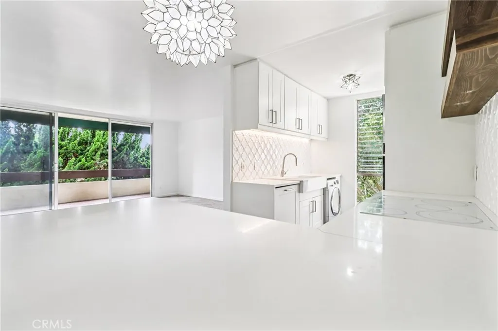 Photo #14: PW25100699 Listing: Photo #14