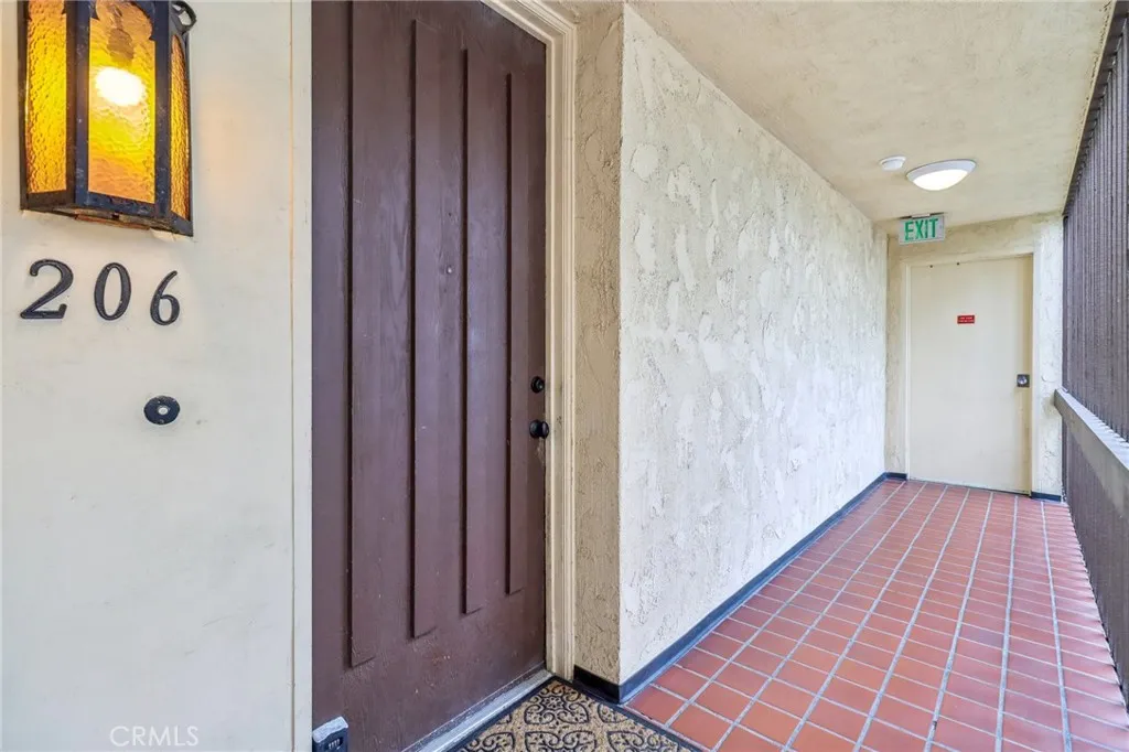 Photo #4: PW25100699 Listing 