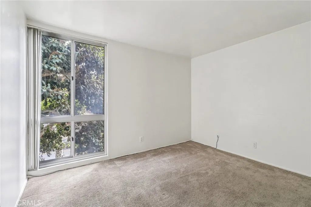 Photo #16: PW25100699 Listing: Photo #16