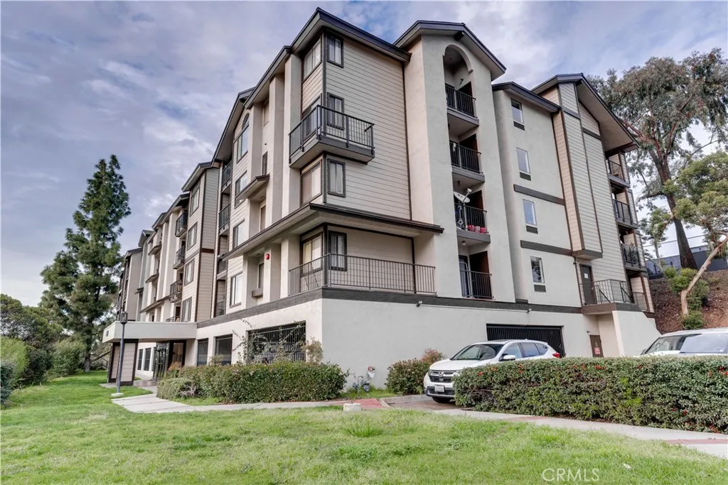 3955 Faircross Place Unit 48