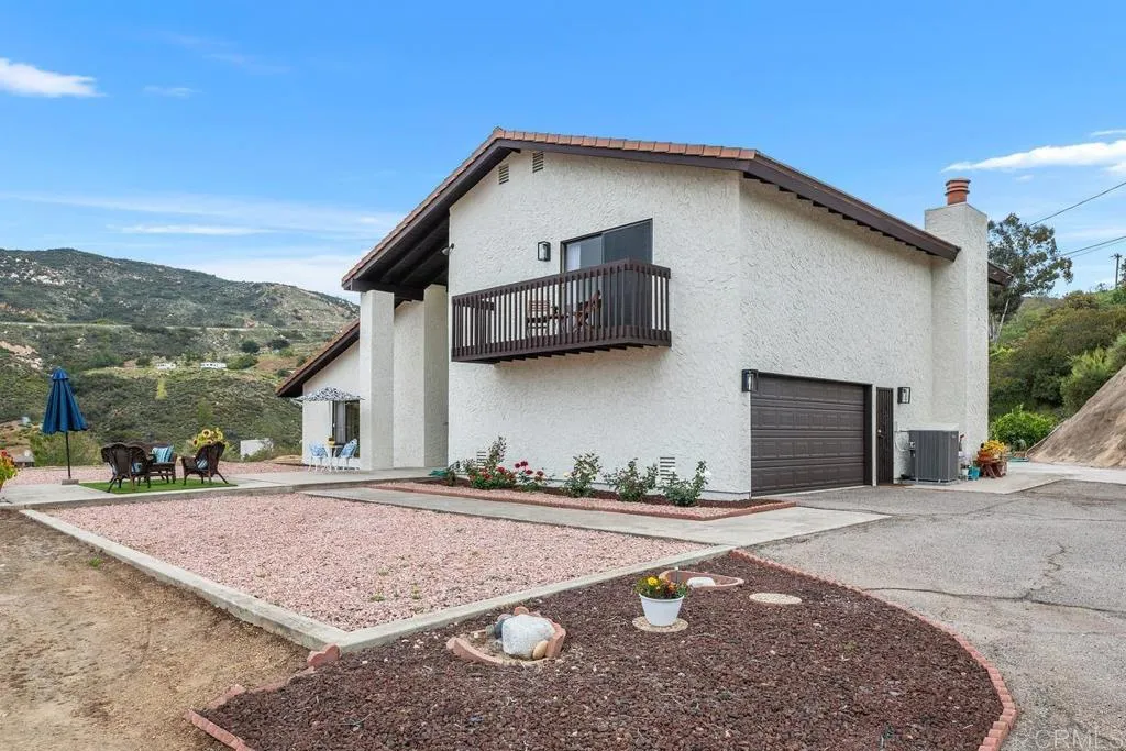 https://cdn.realtyfeed.com/cdn/127/306433642/5c65ca1eb44dc820a4f0ac77e4336caf.webp