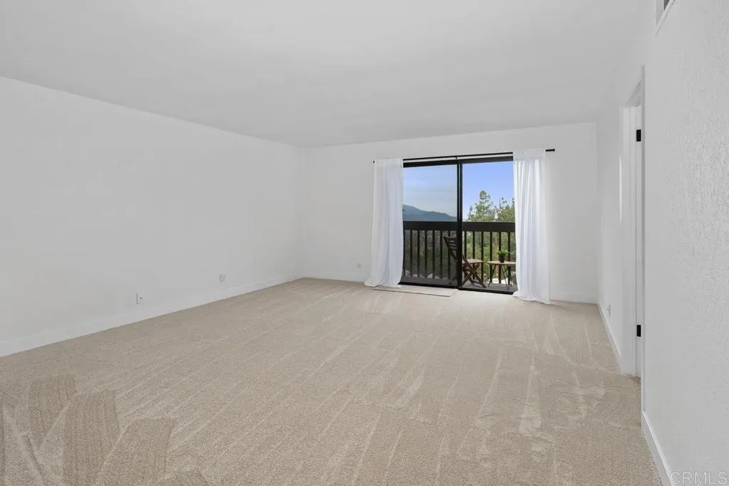https://cdn.realtyfeed.com/cdn/127/306433642/63d6fc816afd7c64ed6aa831fbe52580.webp