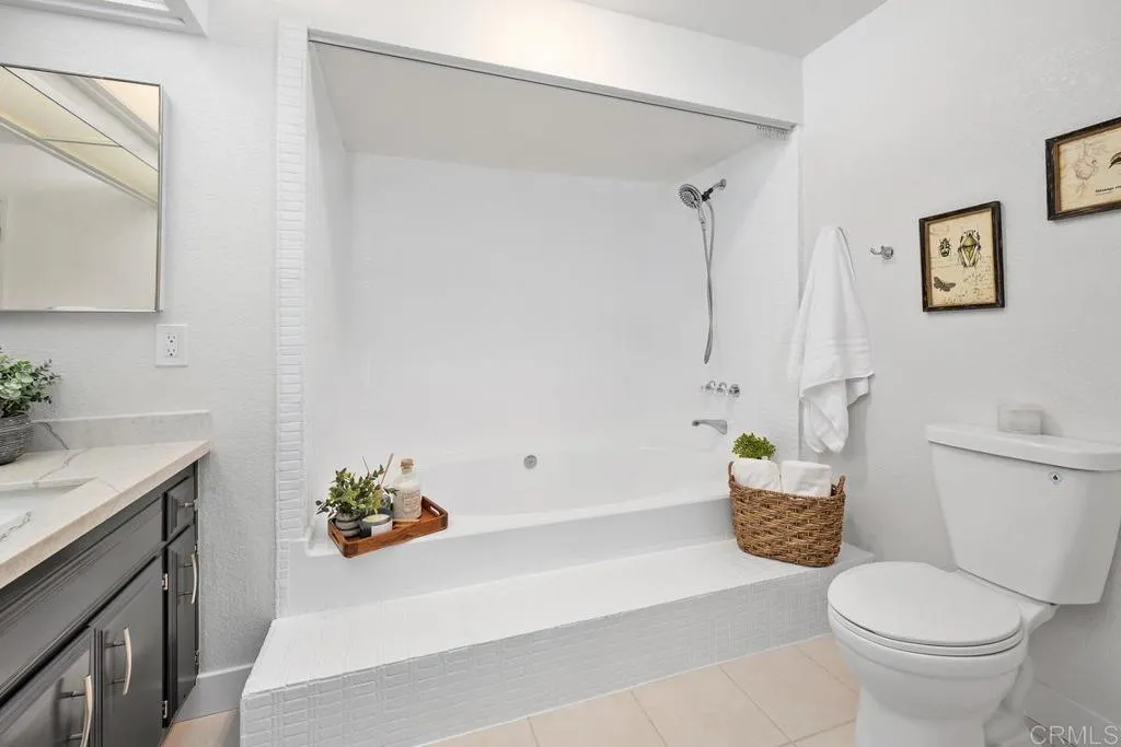 https://cdn.realtyfeed.com/cdn/127/306433642/73f2d4b5d9ec9dbcdad092f59a9827b0.webp