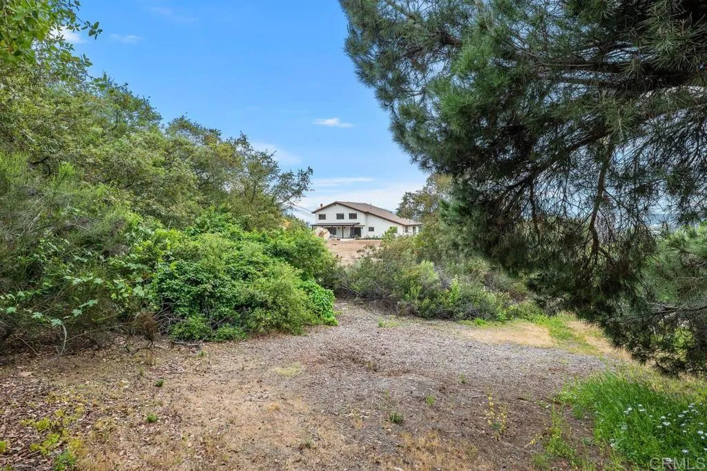 https://cdn.realtyfeed.com/cdn/127/306433642/9062759faa4d51903f2d00e1ed03cb70.webp