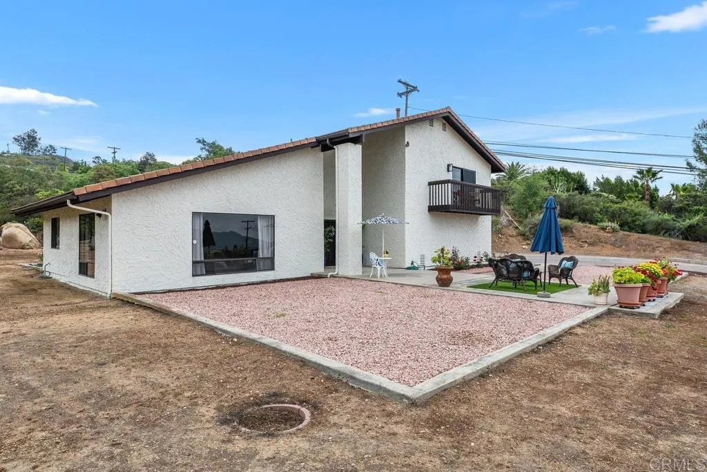 https://cdn.realtyfeed.com/cdn/127/306433642/c9a172e1ea748779bdc435250c8f808c.webp