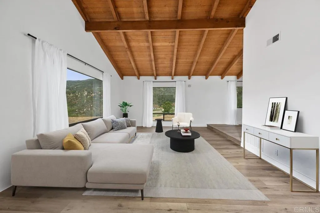 https://cdn.realtyfeed.com/cdn/127/306433642/e992cec03219f524a0cad1ccf824f48b.webp