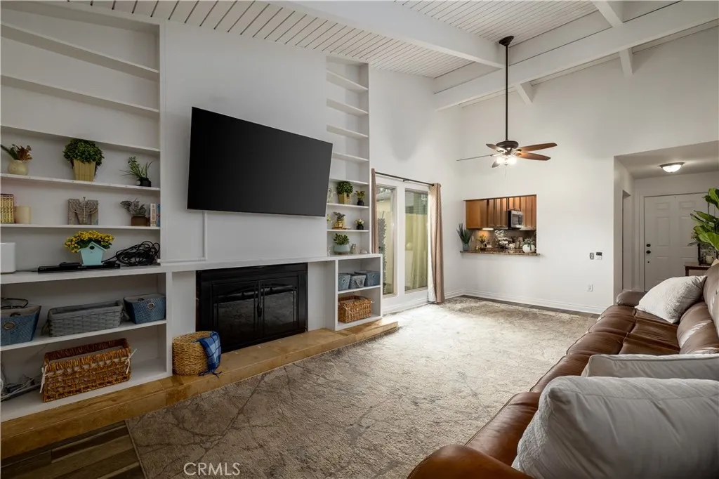 https://cdn.realtyfeed.com/cdn/127/306433758/78096fb54d8cba33063c1753f59f518e.webp