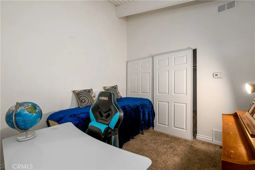 https://cdn.realtyfeed.com/cdn/127/306433758/b8f9c76536e03113575a37106bdbd846.webp