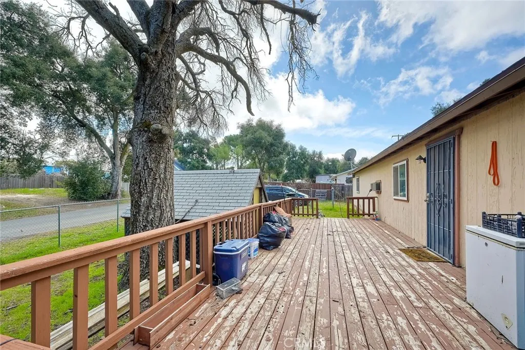 https://cdn.realtyfeed.com/cdn/127/306433802/955995271a4491218fa2de4b36fa2a40.webp