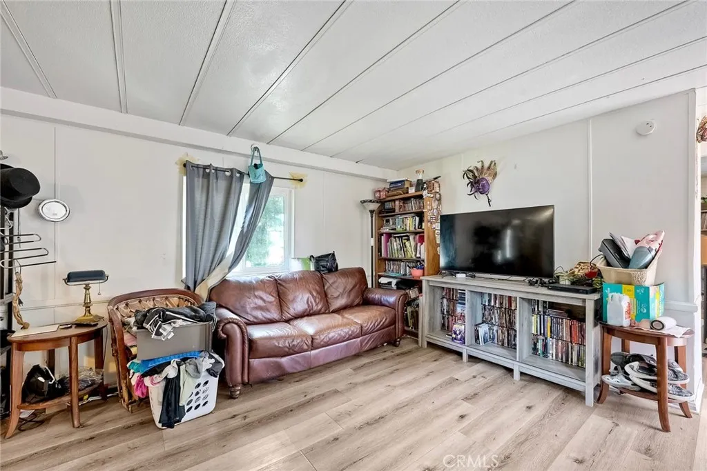 https://cdn.realtyfeed.com/cdn/127/306433802/d4ede3afcd463cd3f5911454f2884da1.webp