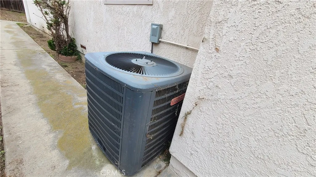 https://cdn.realtyfeed.com/cdn/127/306434236/2bc2fa1abdb80fe09a19ca30a8584eff.webp