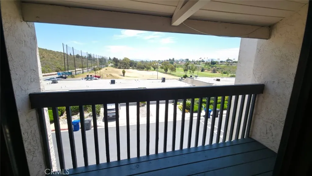 Photo #5: OC25100965 Listing 