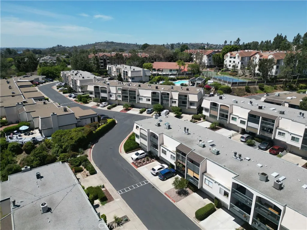 Photo #22: OC25100965 Listing: Photo #22