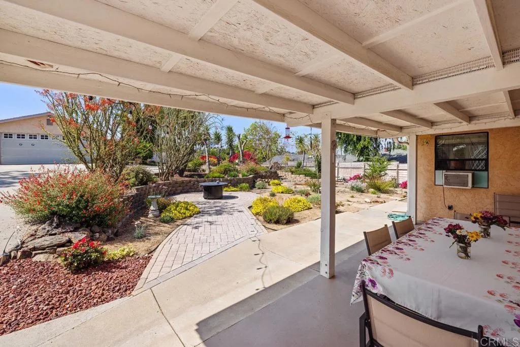 https://cdn.realtyfeed.com/cdn/127/306434640/084d05446f97a8c00f5ba5e484c124a8.webp