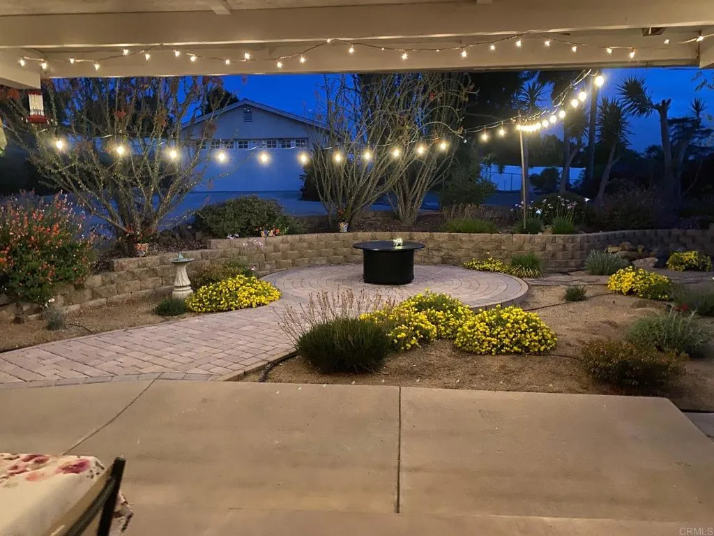 https://cdn.realtyfeed.com/cdn/127/306434640/612e4a8395f9f85ef97ebcd5cc84d3b8.webp